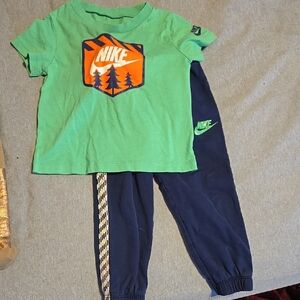 Nike Green and Navy Kids Outfit